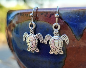 Sea turtle earrings - silver turtle earrings - ocean themed earrings - silver sea turtles - beach themed - sea turtle jewelry - beach charms