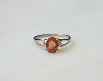 Anillo de zafiro naranja de 1,89 ct / Vintage Estate 10K oro blanco 1,89 quilates ovalado rojo-naranja Padparadscha zafiro solitario anillo de compromiso Sz 7