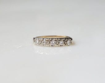 Diamond Flower Band / Vintage Estate C1950 14K-10K Two Tone Gold 0.25TCW Five-Stone Round Diamond Wedding Band  Sz 6.25