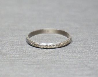 White Gold Eternity Band / Men's Antique Estate C1910 14K White Gold Hand Engraved Rosette Milgrain Beadwork Eternity Wedding Band  Sz 9.25