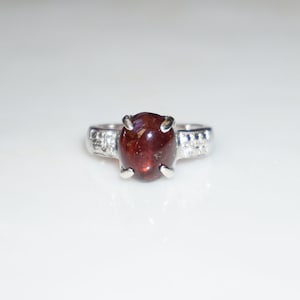 6.50ct Garnet Ring / Vintage Estate Sterling Silver 6.50 carat Oval Cabochon Red Garnet Solitaire Ring / Vintage Silver Garnet Ring  Sz 7