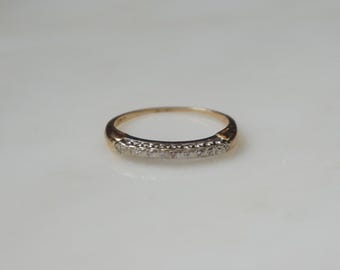 Antique Diamond Band / Antique Estate C1930 14K Gold 0.08TCW 7-Stone Diamond & Rosette Flower Accent Wedding Band Stacking Band  Sz 8.25