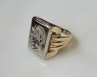 10K Intaglio Signet Ring / Men's Antique Estate C1940 10K Solid Two-Tone Gold Roman Soldier Warrior Intaglio Signet Ring  Sz 9.5