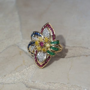 Vintage Estate 14K Gold 2.18TCW Canary Yellow Diamond, Emerald, Ruby, & Sapphire Floral Cocktail Ring / Flower Cocktail Ring  Sz 7.25