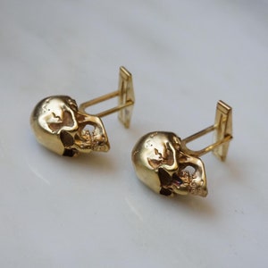 Vintage Skull Cuff Links / Unisex Men&#39;s Vintage Estate C1970 Gold Vermeil Solid Sterling Silver Skull Head Cuff Links  1&quot;