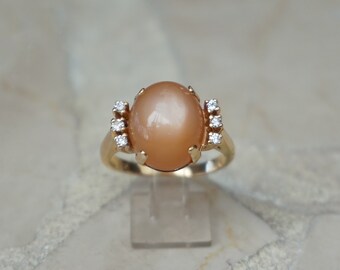 Vintage Estate C1970 14K Gold 7.81TCW 7.63 carat Orange Peach Moonstone Solitaire & Brilliant Diamond Ring / Vintage Moonstone Ring  Sz 8