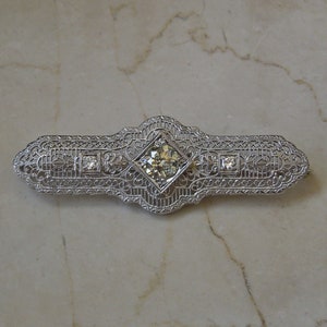 Art Deco Bar Pin / Antique Estate Circa 1920 Platinum & 14K White Gold Filigree 1.11TCW Green Diamond Bar Pin  2 1/8&quot; x 3/4&quot;