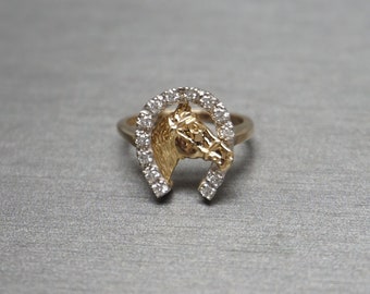 Diamond Horseshoe Ring / Vintage Mid Century Estate C1960 14K Gold 0.33TCW Brilliant Diamond Horse with Horseshoe Ring  Sz 6.25