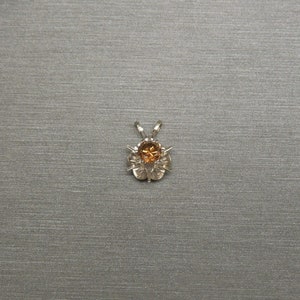Mid Century Estate C1960 14K White Gold 0.35ct Brilliant Red-Cognac Diamond Starburst Buttercup Pendant / Diamond Buttercup Drop  0.50&quot;