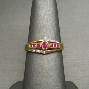 Vintage Estate 18K Gold 0.30TCW Bezel Oval Ruby, Square Channel & Diamond Art Deco Style Ring / Art Deco Ruby Ring  Sz 7.25