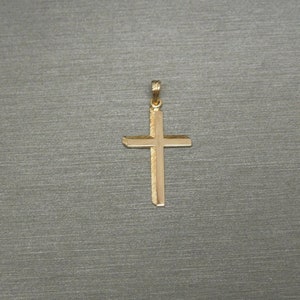 Vintage Mid Century Estate C1960 14K Gold Three Dimensional Design 3D Effect Cross Pendant / Minimalist Cross Pendant 1" x 0.50"