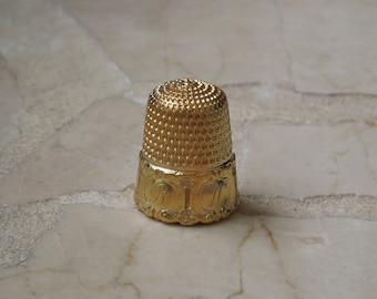 Antique B W Gold Thimble / Victorian Estate Circa 1880 Sterling Silver Gold Vermeil 'B W' Size #7 Thimble