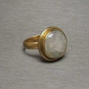 Vintage Estate C1980 Ancient Roman Style 925 Gold Vermeil Bezel Moonstone Sphere Full Moon Solitaire Ring Sz 8