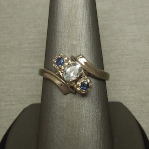 Vintage Estate C1960 14K White Gold 0.85TCW Oval Aquamarine & Round Blue Sapphire Retro Style Ring Sz 9.5