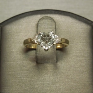 Vintage Estate 14K Gold 1.33TCW Heart cut Aquamarine March Birthstone Solitaire & Trillion cut Diamond Engagement / Sweetheart Ring Sz 5.5