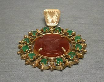 Unisex Vintage Estate C1960 14K Gold Filigree Etruscan Roman Carnelian Intaglio & Emerald Disc Medallion Pendant 2.25"