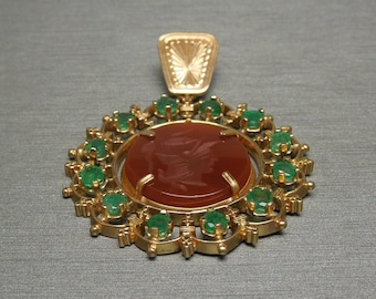 Unisex Vintage Estate C1960 14K Gold Filigree Etruscan Roman Carnelian Intaglio & Emerald Disc Medallion Pendant 2.25"