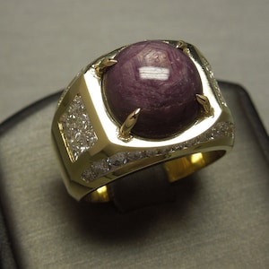 Men&#39;s Vintage Estate 18K Gold 17.04ct Natural Star Ruby Solitaire & 2.08TCW Brilliant Square Diamond Statement Ring Sz 11
