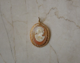 Vintage Cameo Pendant / Mid Century Estate C1960 10K Gold Filigree Bezel Conch Shell Cameo Pendant  1 1/8" x 3/4"