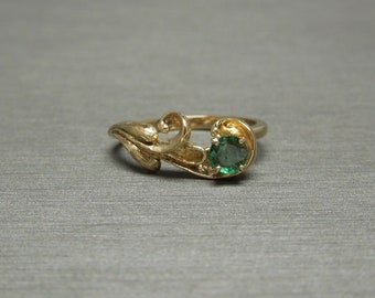 Gold Vine Ring - Etsy