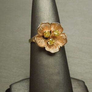 Vintage Estate C1970 14K Yellow Gold 0.28TCW Fancy Natural Canary Yellow Diamond Pansy Flower Ring Sz 6.5