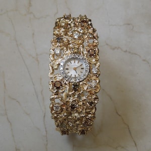 Lady&#39;s Diamond Omega Dress Watch / Vintage Estate C1970 14K Gold Nugget Multi-Colored Diamond Swiss 17 Jewel Omega Wrist Watch  6&quot;