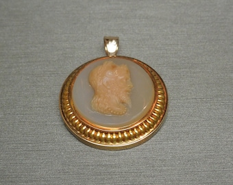 Unisex Antique Victorian Estate C1875 18K Gold Roman Hard Stone Cameo Medallion Style Pendant 1.5"
