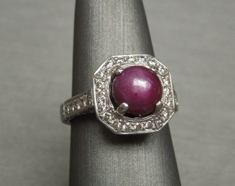 Vintage Estate 18K White Gold 5.68TCW Star Ruby & Diamond Square Halo / Engagement Ring Sz 6