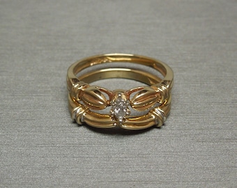 Vintage Estate C1970 10K Gold 0.12ct Fancy Marquise cut Diamond Solitaire 2PC Engagement Ring Wedding Band Set Sz 8