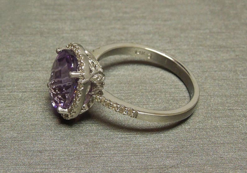 Estate 14K White Gold 3.76TCW Oval Multi-Faceted Amethyst Solitaire & Diamond Halo Engagement Ring Sz 6.5 image 7