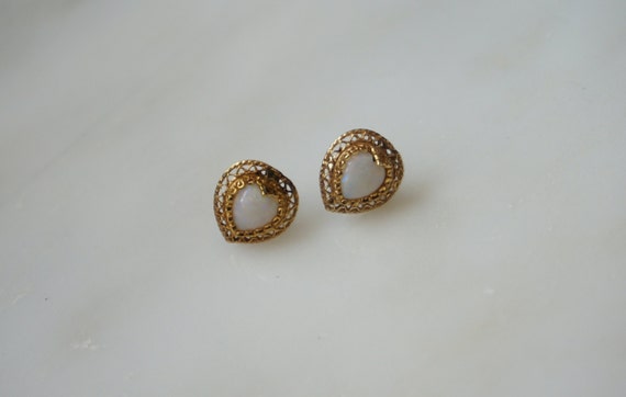 14K Gold Heart Opal Earrings / Vintage Estate C19… - image 4
