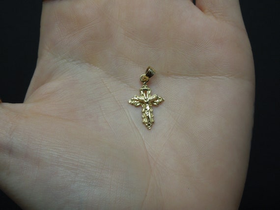 Unisex Vintage Estate 10K Gold Miniature Crucifix… - image 5