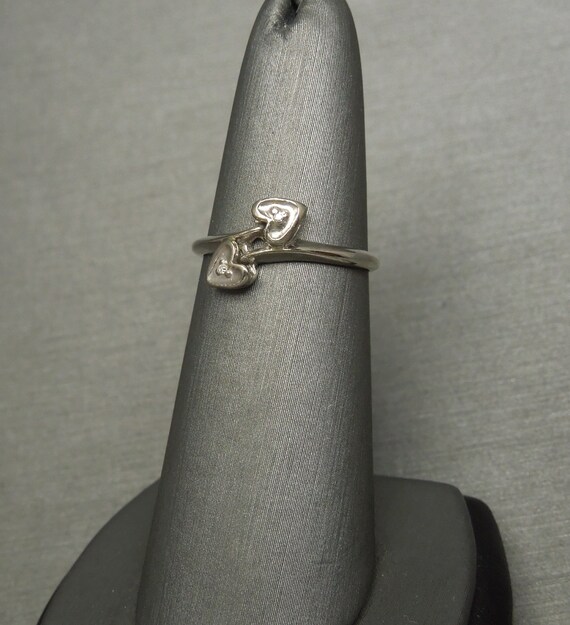 Double Diamond Heart Ring / Mid Century Estate C1… - image 7