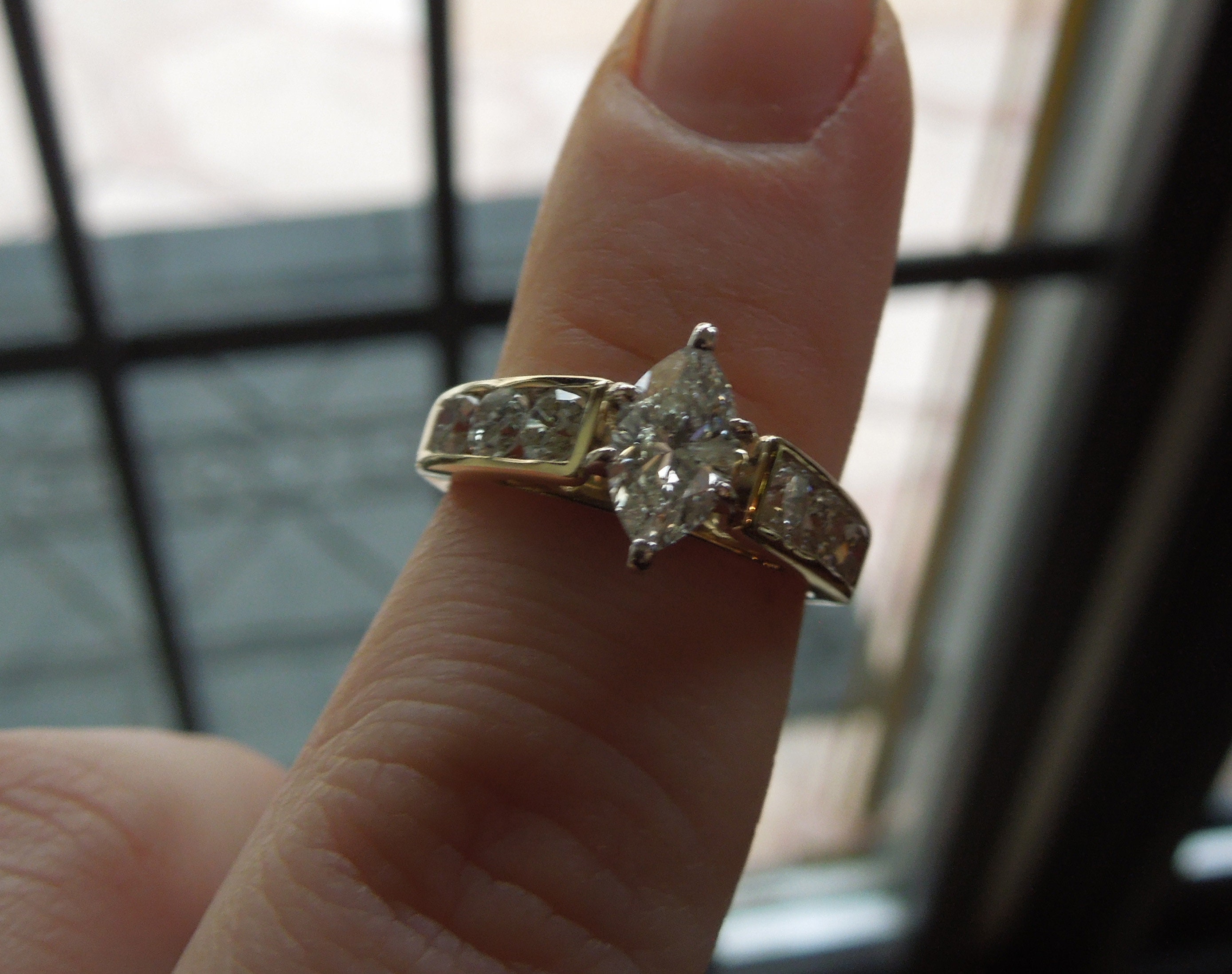 Vintage Estate C1980 14K Gold 1.60TCW Fancy Marquise Cut