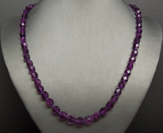 Vintage Mid Century Estate C1960 Slightly Graduated Faceted Amethyst Necklace w/ Sterling Silver Clasp  19.75"