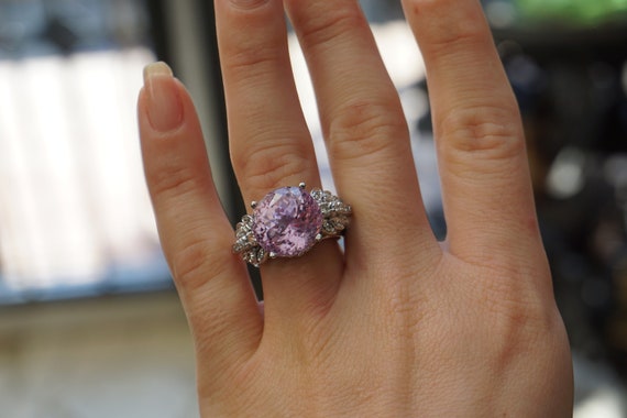 Kaleidoscope Kunzite Ring / Mid Century Estate C1… - image 2