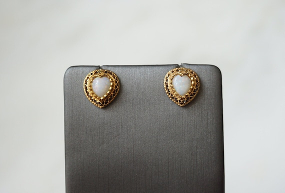 14K Gold Heart Opal Earrings / Vintage Estate C19… - image 1