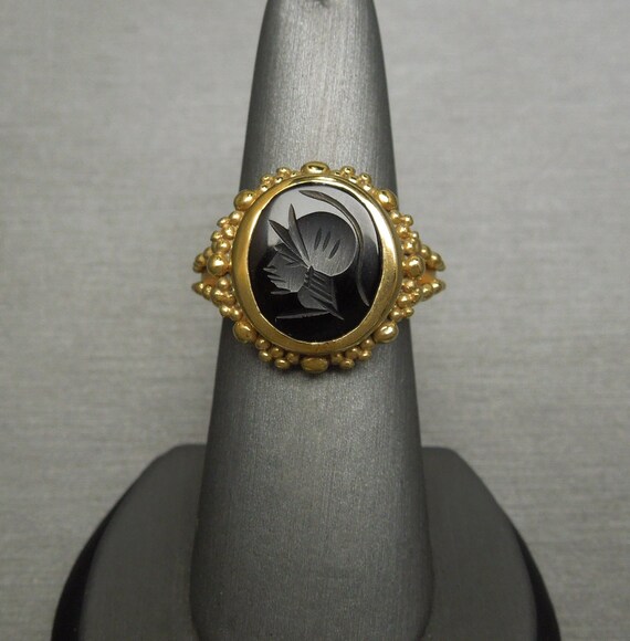 Onyx Intaglio Ring / Unisex Vintage Estate C1970 … - image 1