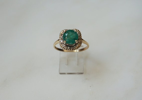 14K Emerald Ballerina Halo Ring / Vintage Estate … - image 1