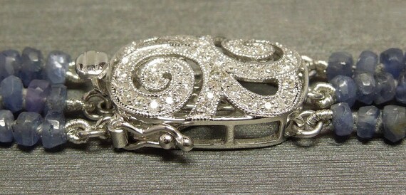 150TCW Multi-Faceted Natural Sapphire Triple Stra… - image 6