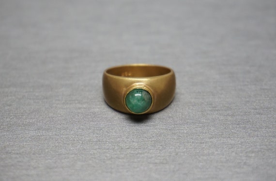 Emerald Dome Ring / Unisex Vintage Estate C1970 G… - image 1