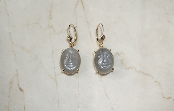 Vintage Estate 14K Gold Carved Moon Face Grey Moonstone Drop Dangle Earrings / Moonstone Earrings / Moon Face Earrings  1.25"