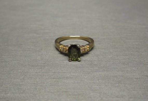 Vintage Estate C1970 14K Gold 0.82TCW Oval Green … - image 1