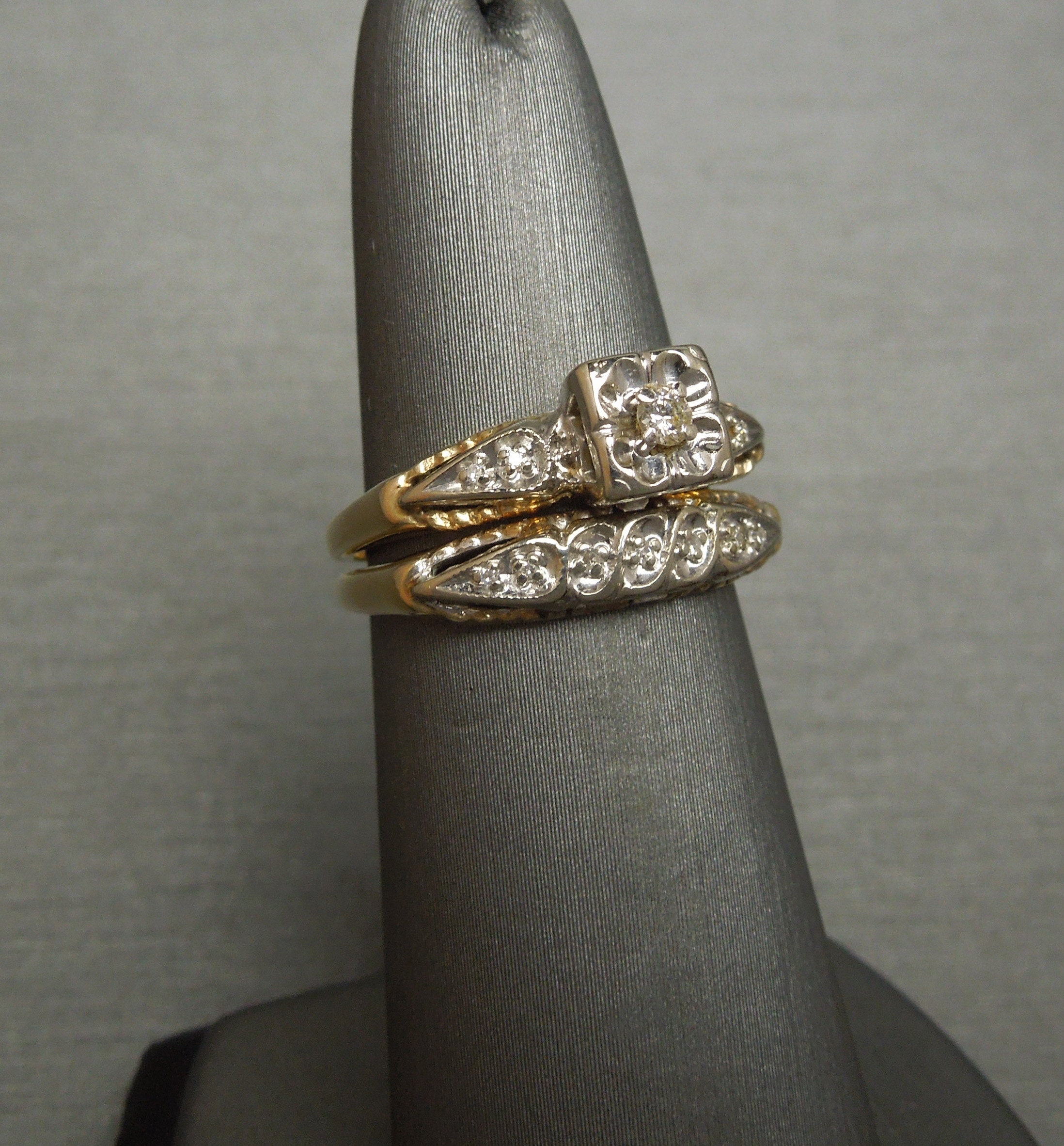 Vintage Estate C1950 14K Two Tone Gold 0.19TCW Round Diamond