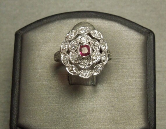 Antique Estate C1930 Platinum 1.00TCW Bezel Cushi… - image 4