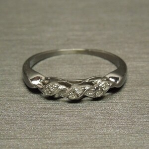 Vintage Estate C1950 14K White Gold 0.14TCW E F VVS Flawless Single cut Diamond Fancy Wedding Band Sz 7.25