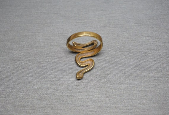 Vintage Snake Ring / Vintage Estate 1980s Gold Ve… - image 8