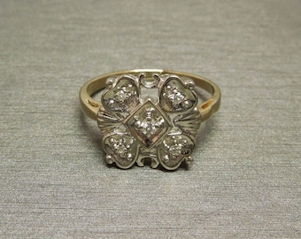 Antique Art Deco Estate C1940 14K Gold Square Filigree 0.15TCW Round Diamond Ring Sz 7