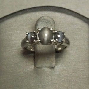 Vintage Estate C1980 Platinum 2.48TCW Three Stone Cats Eye Chrysoberyl Alexandrite Past Present Future Engagement Ring Sz 6