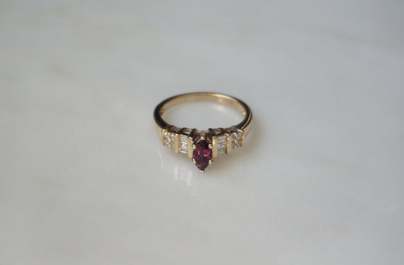 Marquise Ruby Ring / Vintage Estate 14K Gold 0.96… - image 2